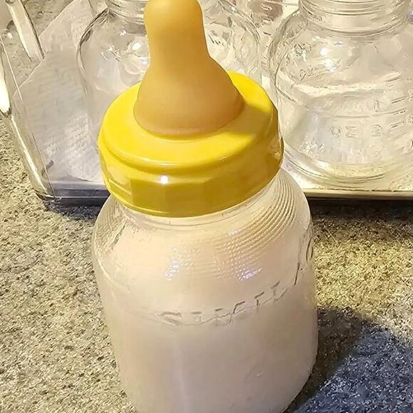 Reborn Formula Milk Drops for Babies ~ Makes 6 bottles of Reborn fake milk - Picture 4 of 5